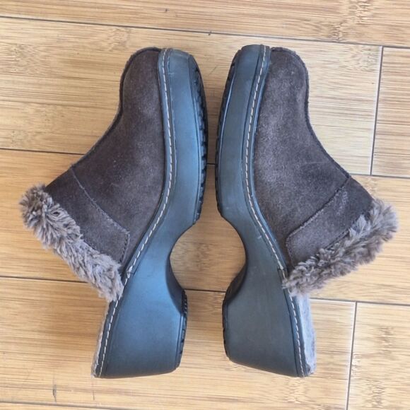 Crocs Clog Cobbler Eva Brown Suede Faux Fur Lined Slip On Mule Chunky Boho sz 7 - Picture 4 of 12